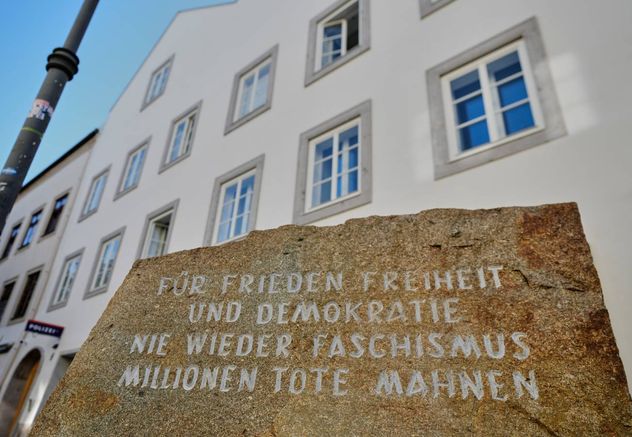 Así quedó la casa de Adolf Hitler.