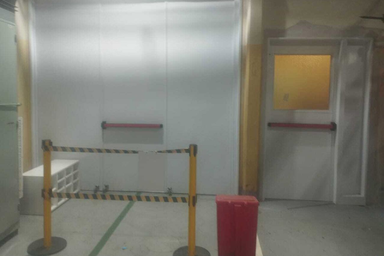 Nuevos portones cortafuegos en la planta de Dioxitek.