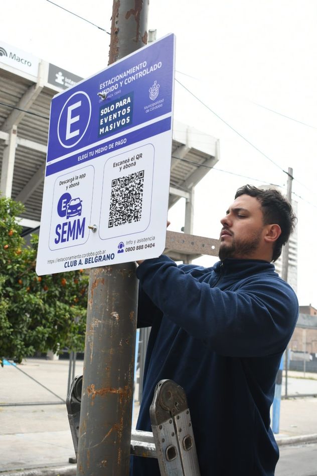 El pago se hará mediante la aplicación SEMM, o con el Qr de la cartelería. (Gentileza Municipalidad)