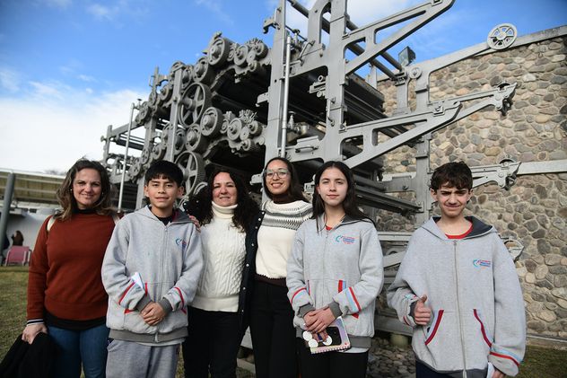Presentación del Concurso Escuelas Sustentables en el Auditorio de La Voz.