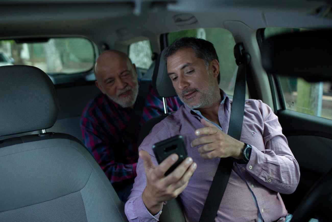 Cómo usan las apps de movilidad las personas mayores. 