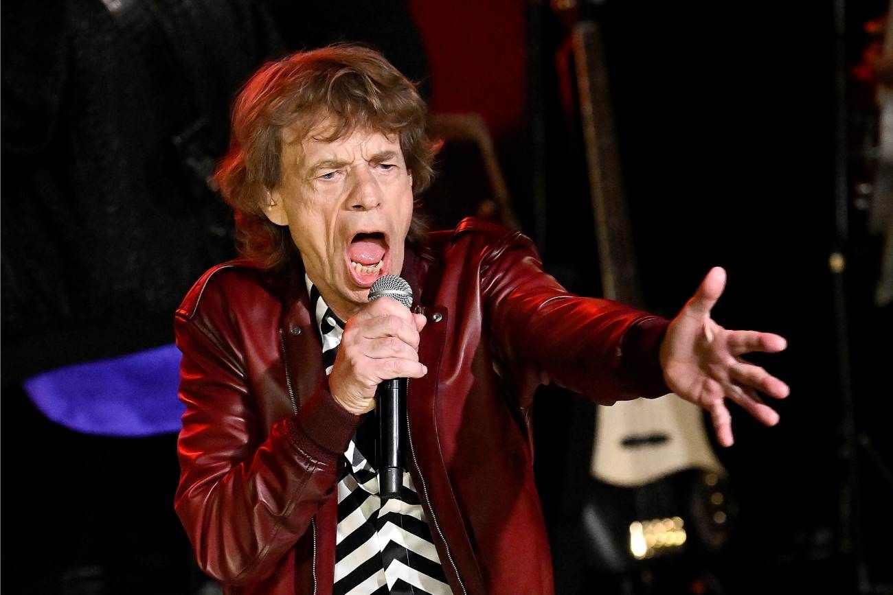 Mick Jagger, poniéndolo todo en una de las últimas giras de los Stones. (AP)