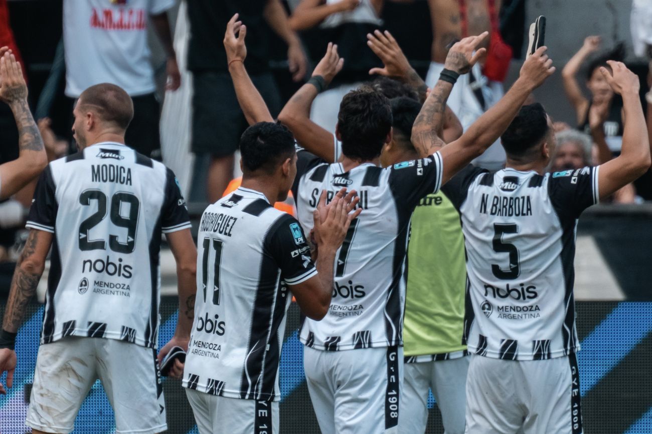 Gimnasia de Mendoza y Central Córdoba debutan en el Torneo Clausura: hora, TV y formaciones