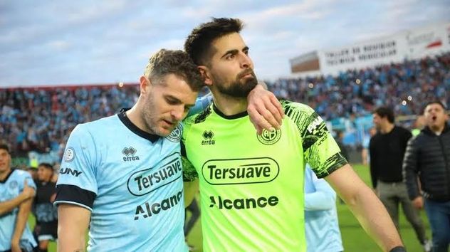 Pablo Vegetti y Manuel Vicentini la tarde del ascenso en San Nicolas en setiembre de 2022.