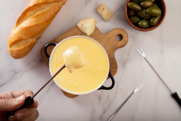 Tres claves para preparar la mejor fondue de queso en casa.