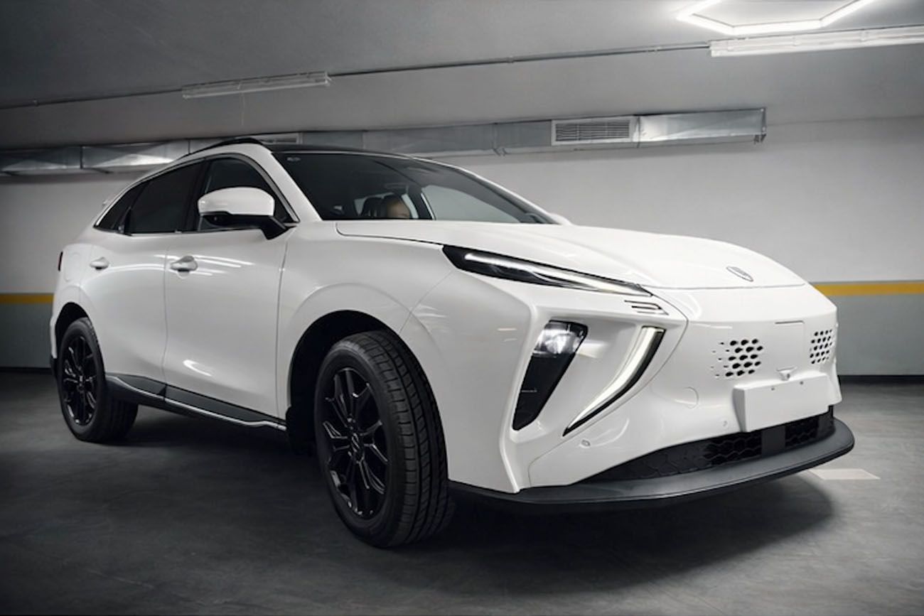 El Forthing Friday cuenta con un sistema de propulsión eléctrico de autonomía extendida, el mismo que presentó días atrás la marca Leapmotor.