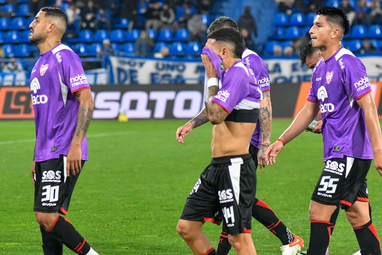 Instituto vs. Vélez, por el Torneo Clausura.