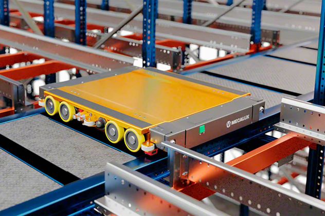 El Pallet Shuttle Automático 3D permite la máxima compactación, productividad y flexibilidad en un almacén.