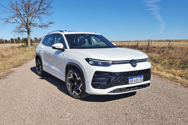 Proveniente de México, esta edición del VW Tiguan recibió un cambio profundo que involucró no solo su estética, sino también sus dimensiones y, por ende, su espacio interior. 