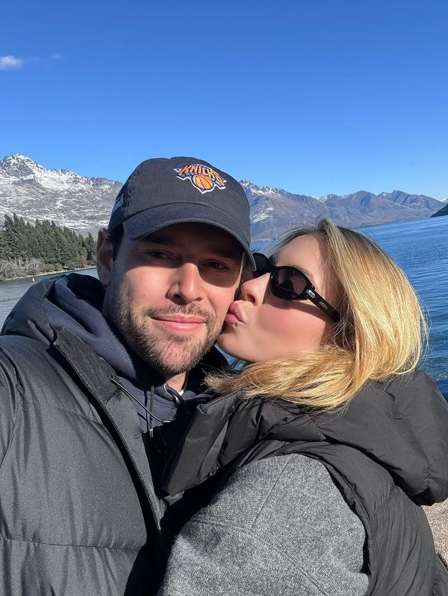Sydney Sweeney y Scooter Braun grabaron el extremo bungee jumping que hicieron de noche en Nueva Zelanda