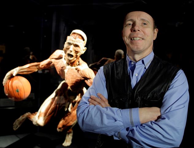 Murió Gunther von Hagens.