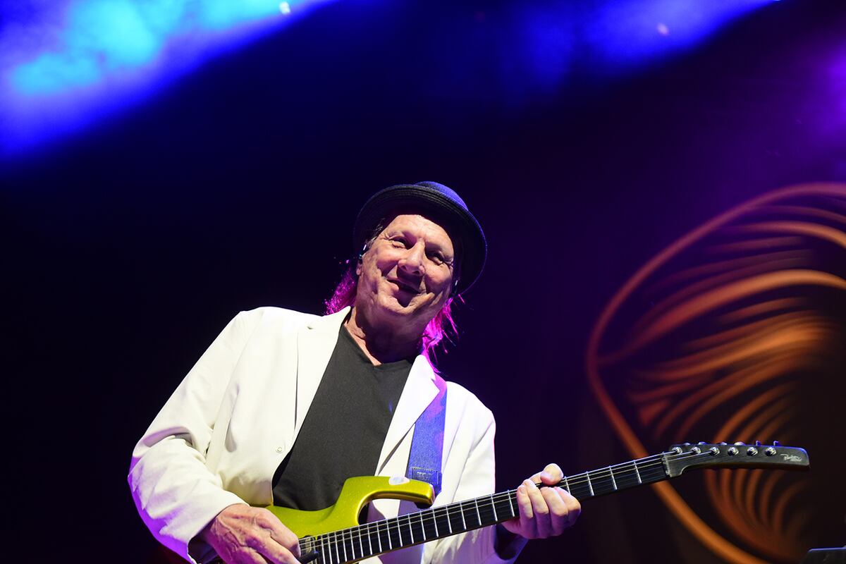 Adrian Belew, sonriente como casi siempre. (José Gabriel Hernández/ La Voz)