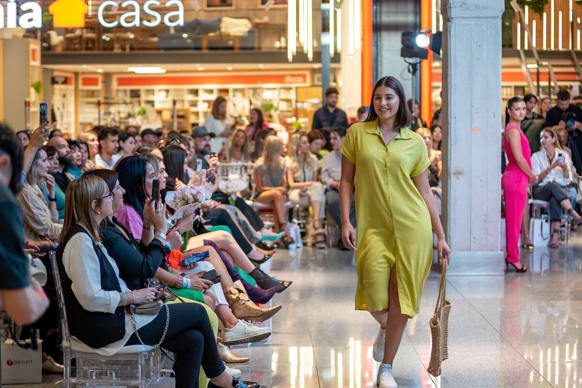 Presentación de la colección primavera verano en Nuevocentro Shopping