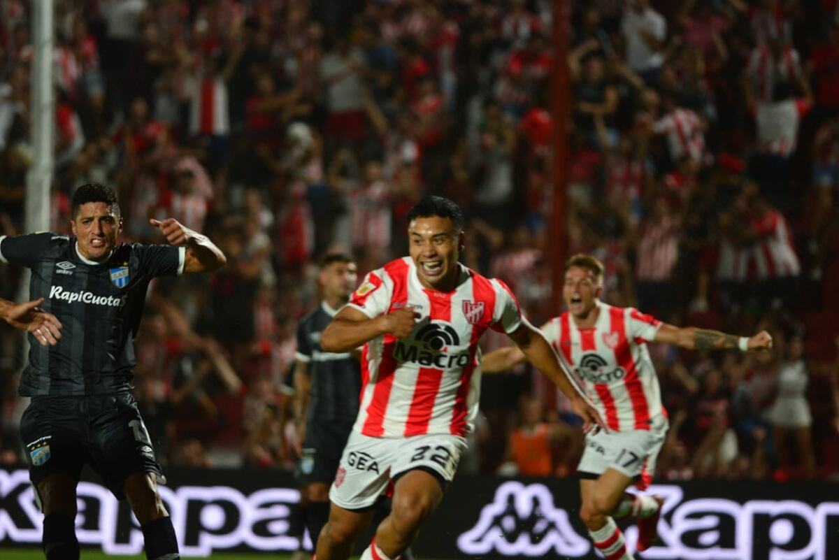 Damián Puebla, volante de Instituto, que marcó el 1-0 de la Gloria ante Atlético Tucumán. (Javier Ferreyra / La Voz)