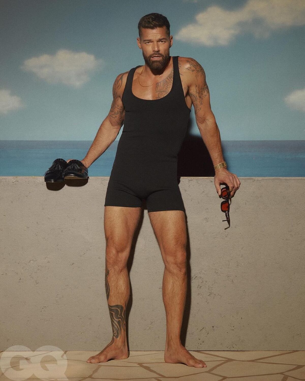 Ricky Martin, posando para la revista GQ. (GQ/ @ericraydavidson)