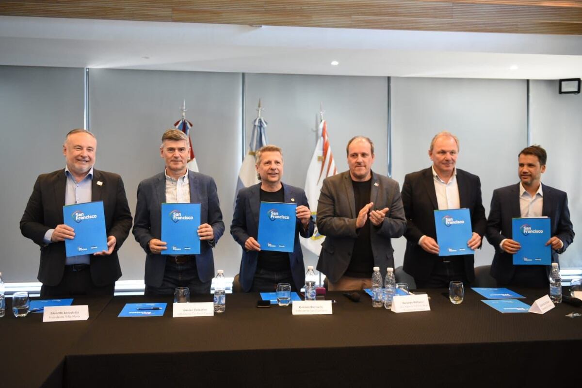 Grupo cordobés. Distintos intendentes de Córdoba también participan de este nuevo grupo denominado Ciudades Unidas.