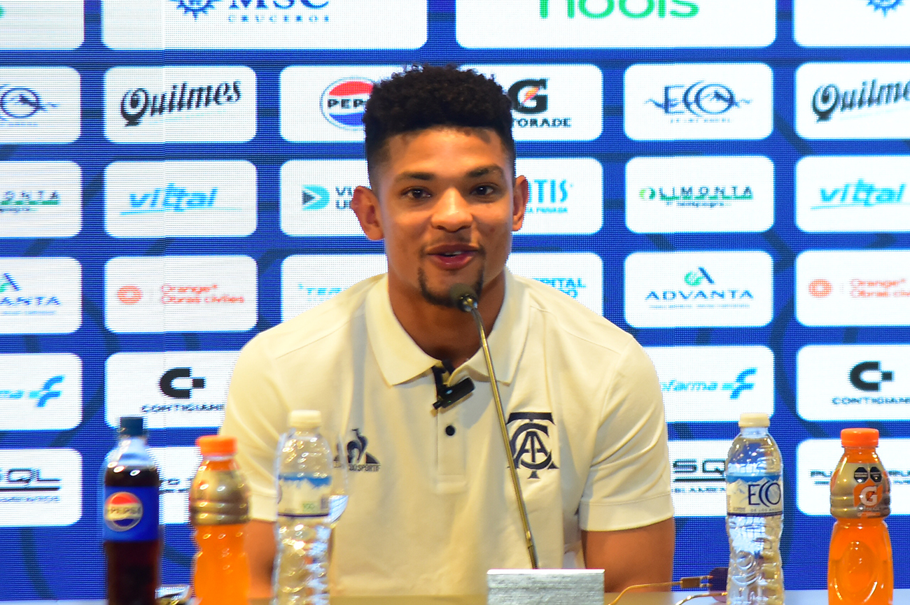 Diego Valoyes, delantero colombiano de Talleres para la temporada 2026. (Pedro Castillo / La Voz)