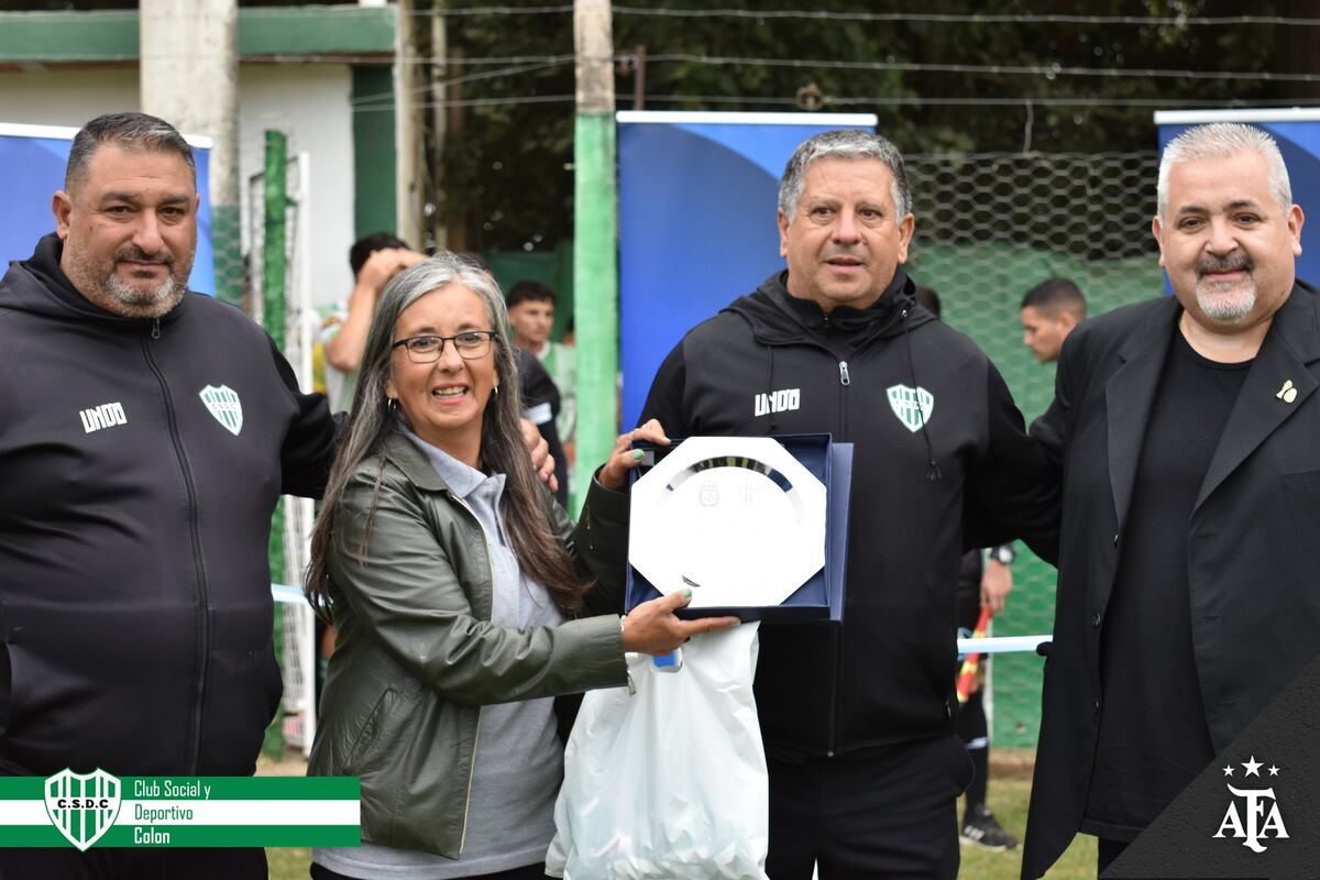 Deportivo Colón de Colonia Caroya recibió la inauguración del Torneo de Juveniles de AFA. (Gentileza Deportivo Colón).
