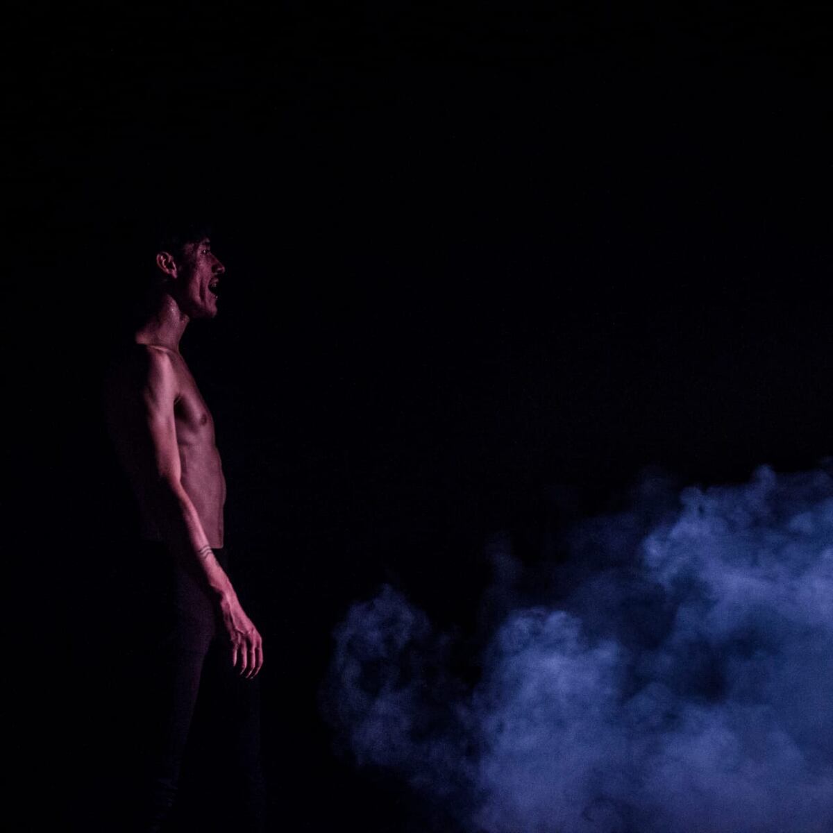 "10:45", obra de teatro físico del grupo Iridiscente Colectivo. (Gentileza María Belén Nazarian)