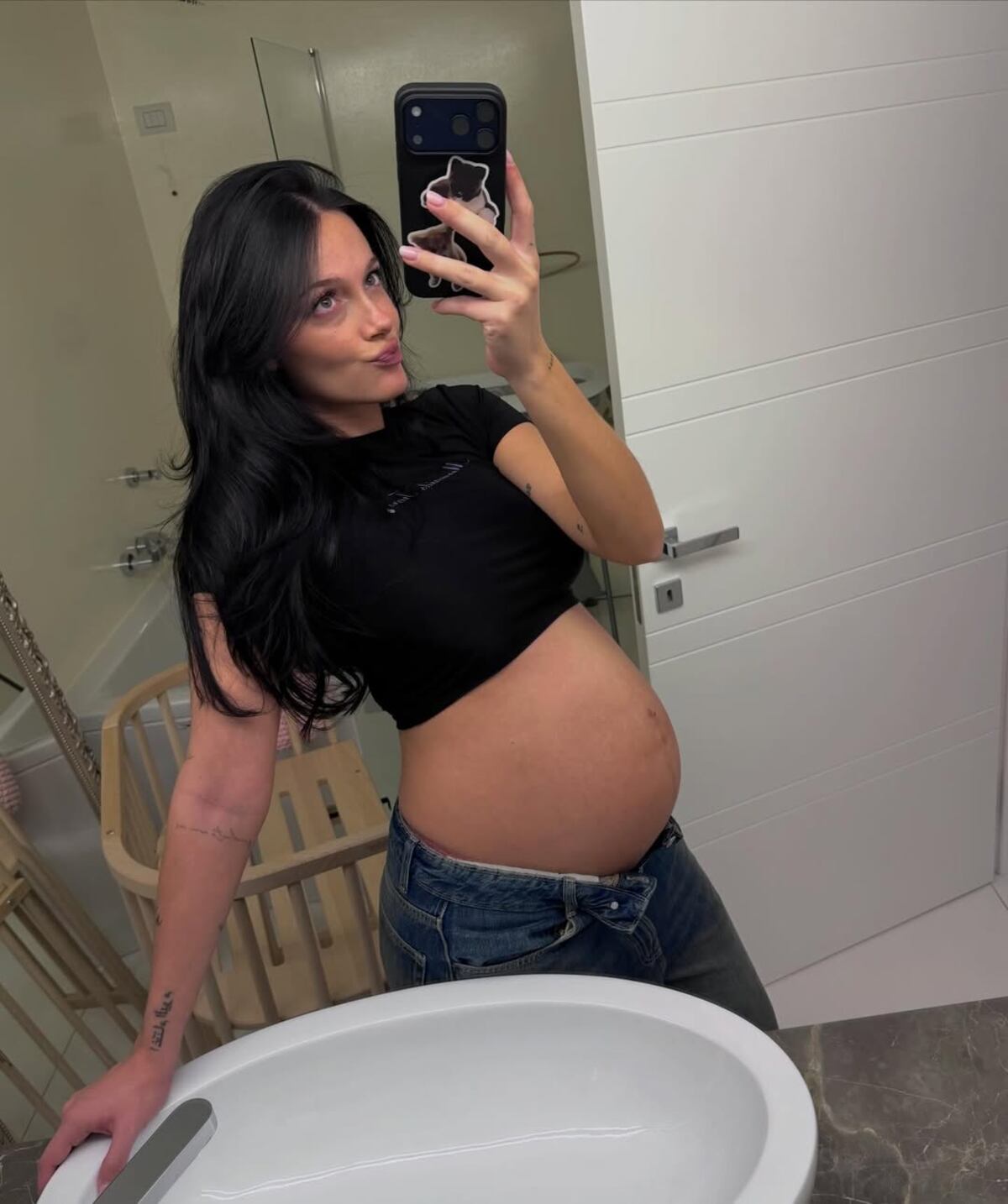 Oriana Sabatini mostró la panza con 7 meses de embarazo