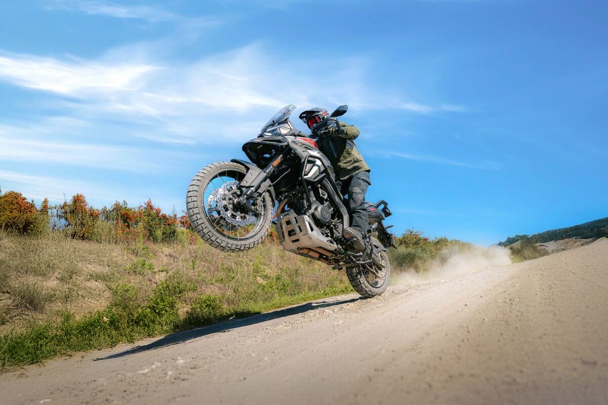 Morbidelli T1002VX.