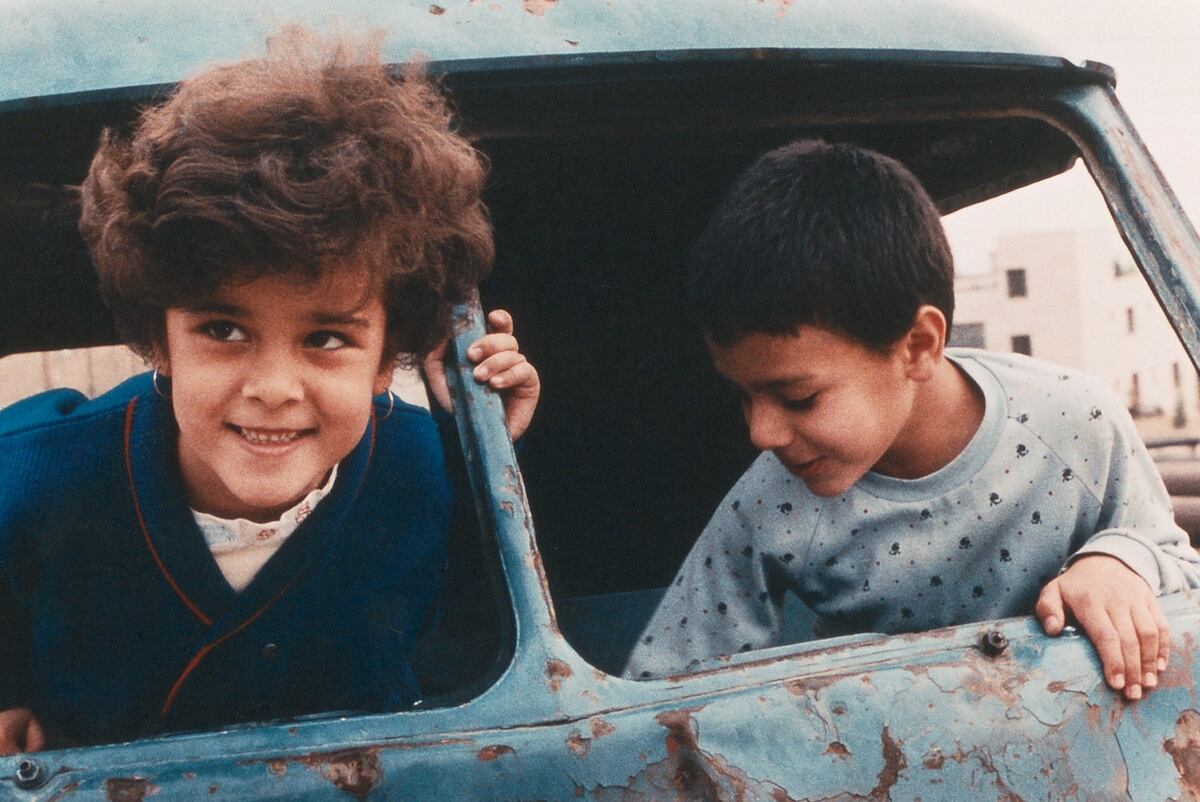"El sabor de las cerezas", uno de los filmes de Abbas Kiarostami que presenta el ciclo de Mubi (Foto: Mubi)