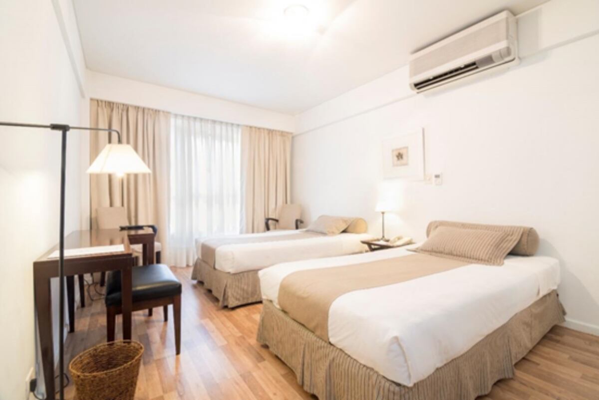 Loi Suites Recoleta se encuentra a pasos del histórico Cementerio de Recoleta y rodeado de exquisita arquitectura de estilo francés.