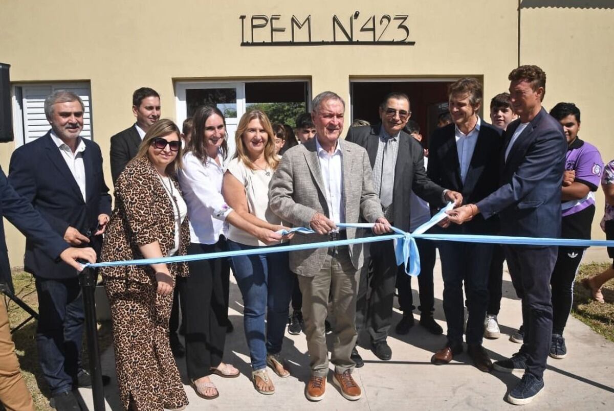 El gobernador Juan Schiaretti inauguró el ciclo lectivo 2023. (Provincia).