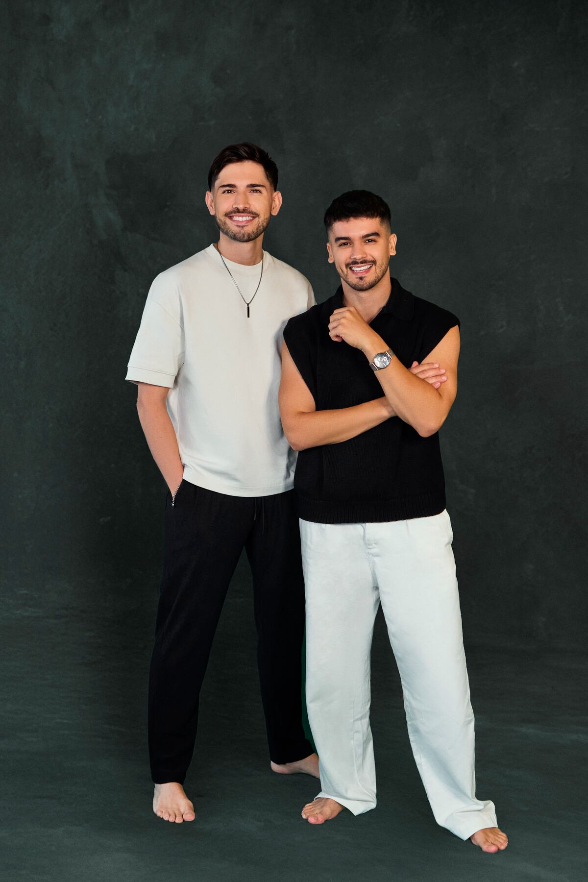 Sergio Prada y Agustín Fantili forman Campedrinos, el dúo folklórico que representará a Argentina en el festival de Viña del Mar 2026 (Gentileza Prensa)