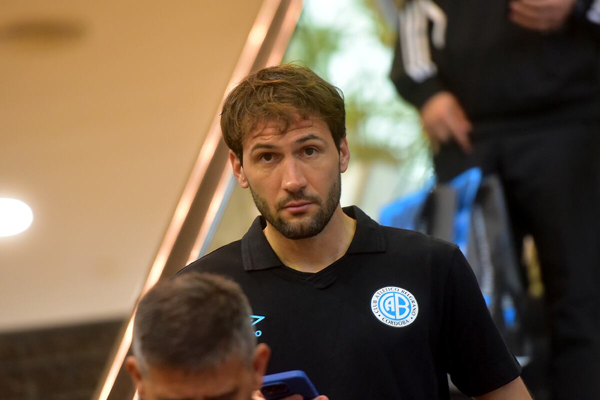 Belgrano presenta a su cuarto refuerzo Franco Vázquez. (Pedro Castillo / La Voz)