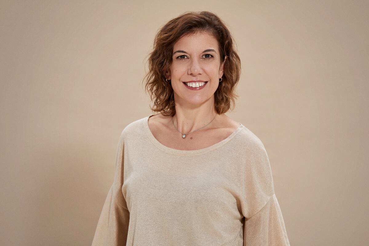 Verónica Marcelo (Natura). “La red se mantiene estable con 300 mil consultoras y consultores de belleza en el país. Logró robustecer su negocio a través de la digitalización y la evolución del modelo al Social Commerce, un ecosistema de canales y plataformas que los potencia y les permite estar alineados a las tendencias de consumo actuales”.