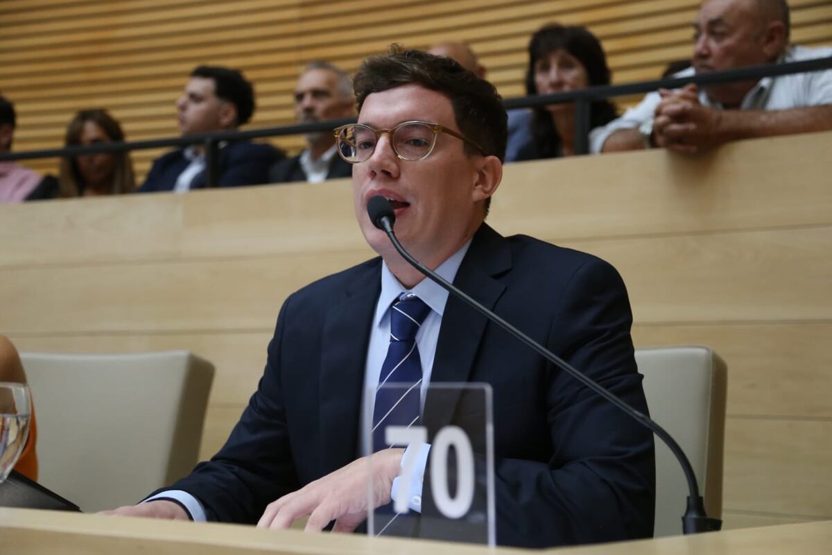 Libertario. El legislador provincial Gregorio Hernández Maqueda, se mostró cerca de los libertarios, en los últimos meses. Se fue de la Coalición Cívica que lidera Elisa Carrió. (La Voz / Archivo)