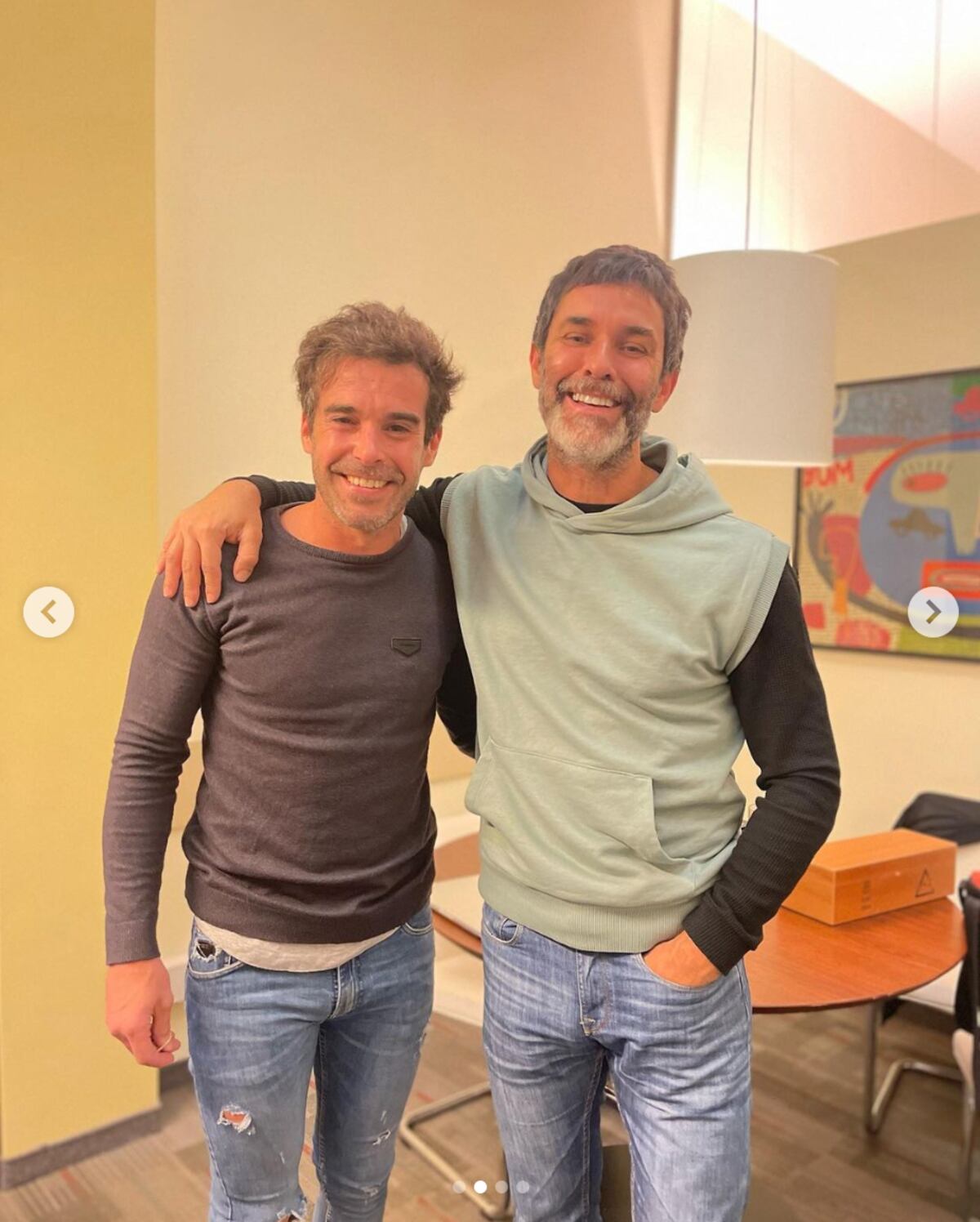 Mariano Martínez junto a Nicolás Cabré