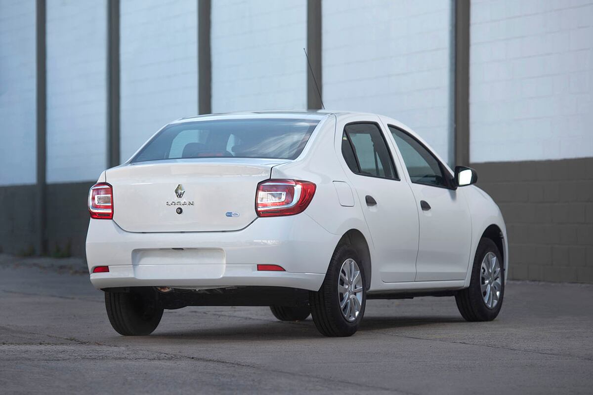 El Logan 1.6 Intens tiene un precio de $ 27.030.000, mientras que el adicional por el equipo de GNC es de $ 2.029.000.