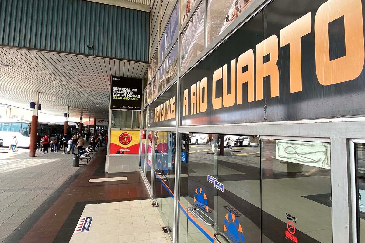 Rio Cuarto. Terminal de ómnibus. (Tomy Fragueiro / La Voz)