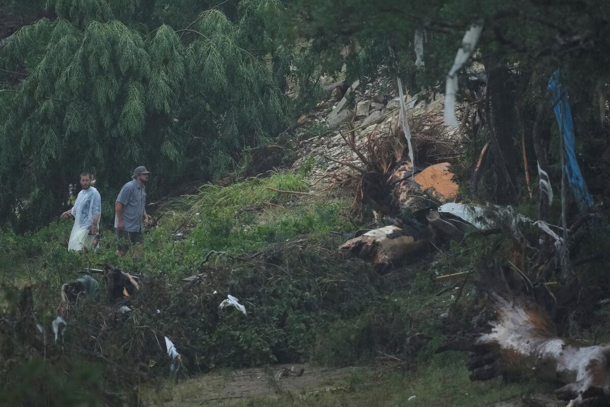 Inundaciones en Texas: al menos 13 muertos y 23 chicas desaparecidas. (AP)