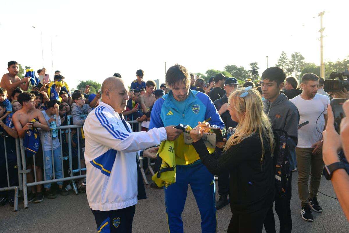 Así fue la llegada de Boca a Córdoba para esperar el partido ante Estudiantes, este martes 30 de abril, a las 20, en el estadio Mario Alberto Kempes. (Javier Ferreyra - La Voz)