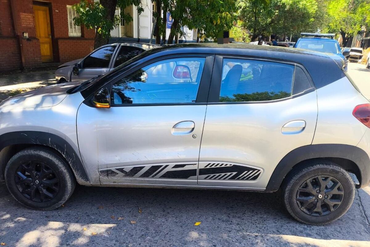 Detienen a un hombre con anotaciones de cuentas bancarias ajenas. (Policía).