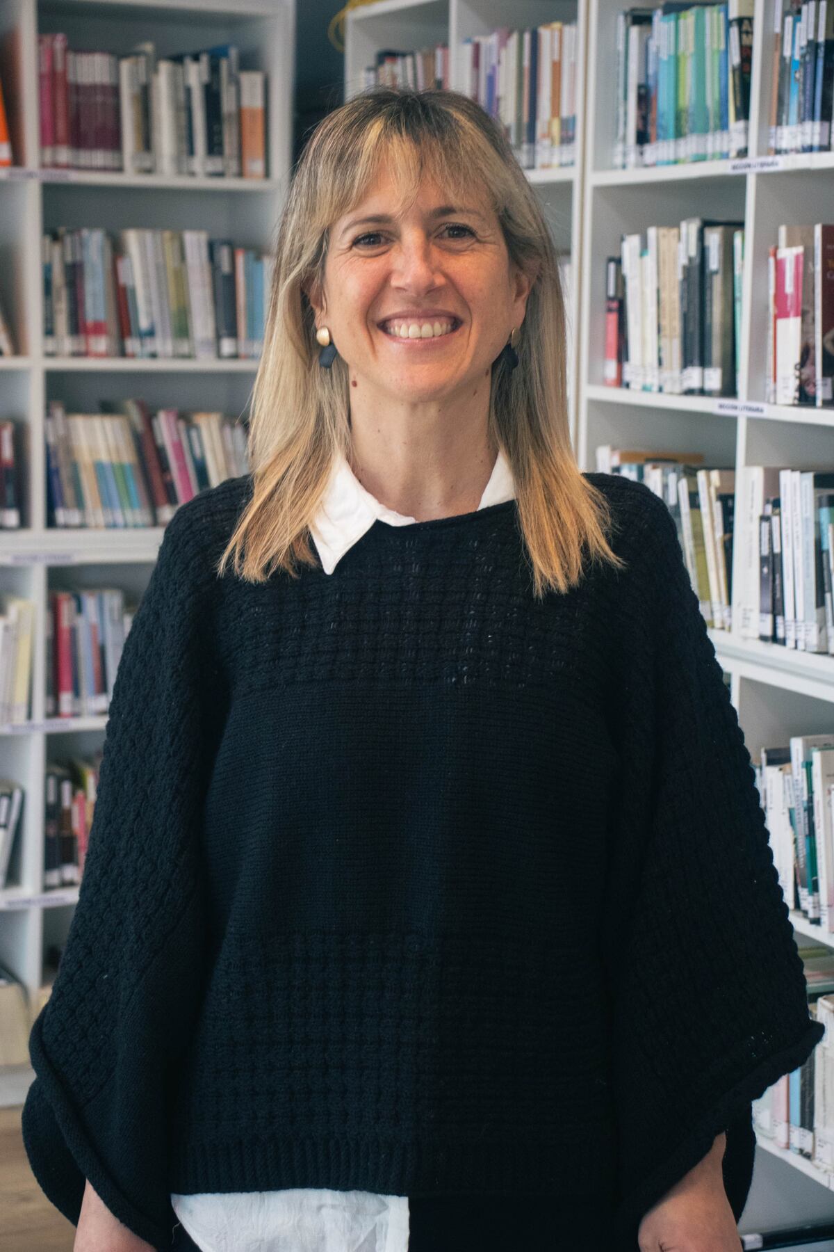 Marcela Arstein, Licenciada en Psicología, maestranda en psicología clínica integrativa cognitiva conductual y especialista en psicoterapia integrativa cognitiva conductual, miembro de la Asociación Argentina de Terapeutas Cognitivos.