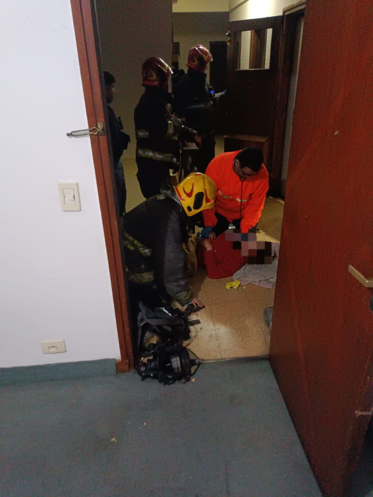 Alberdi: rescataron a una familia intoxicada por monóxido de carbono