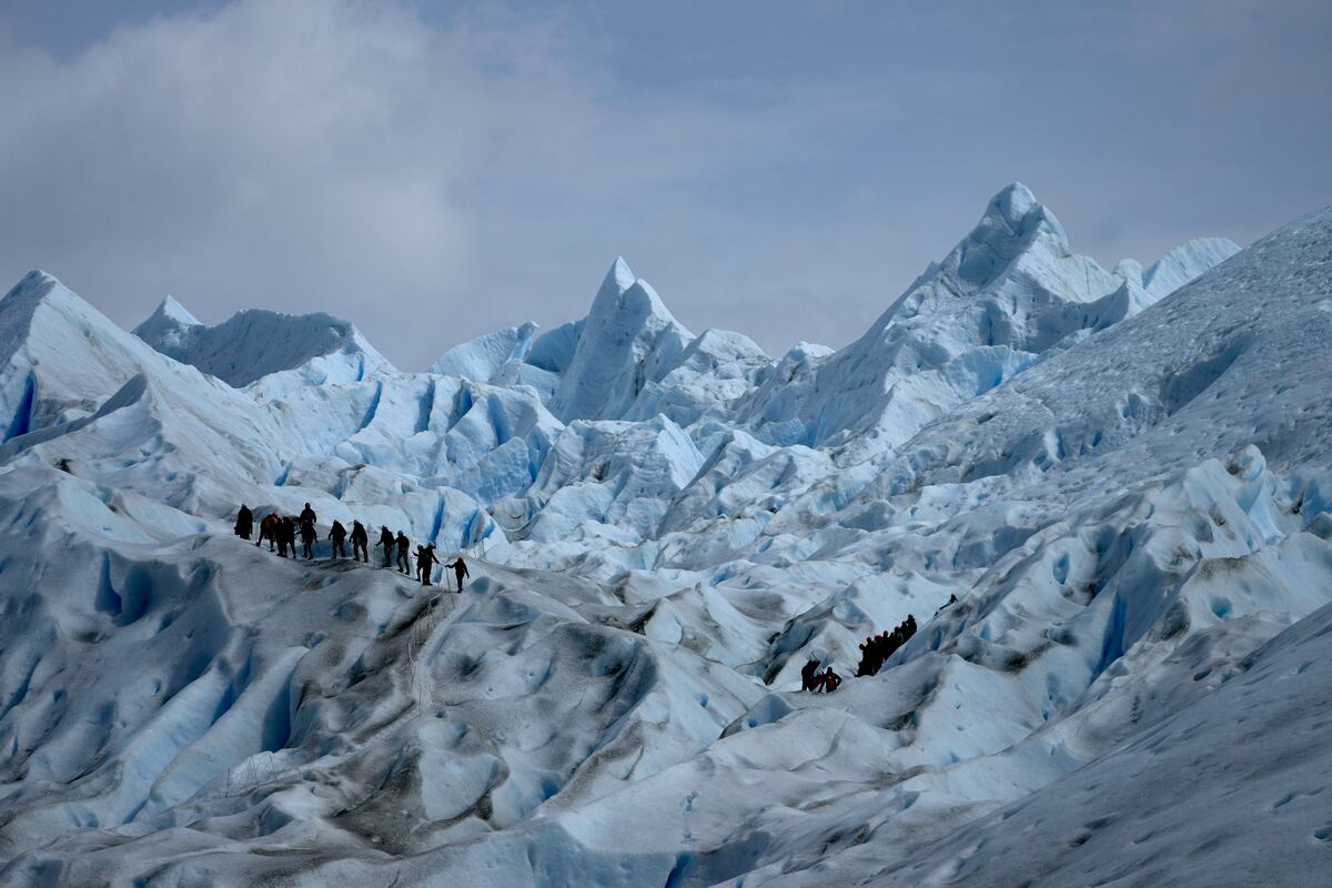 Abogados ambientalistas alertan que modificar la Ley de Glaciares es inconstitucional 