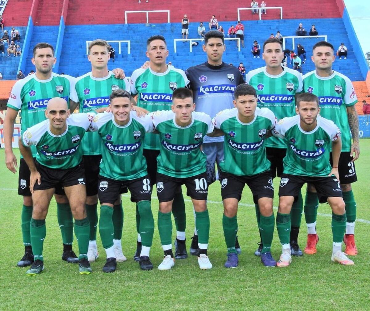 El arquero cordobés Lautaro Petruchi y su presente en Deportivo Armenio, donde fue a buscar rodaje y experiencia. (Gentileza Sergio Weht / Deportivo Armenio).