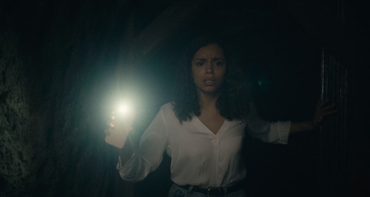 Georgina Campbell como Tess en “Bárbaro”. Foto: Prensa 20th Century Studios.