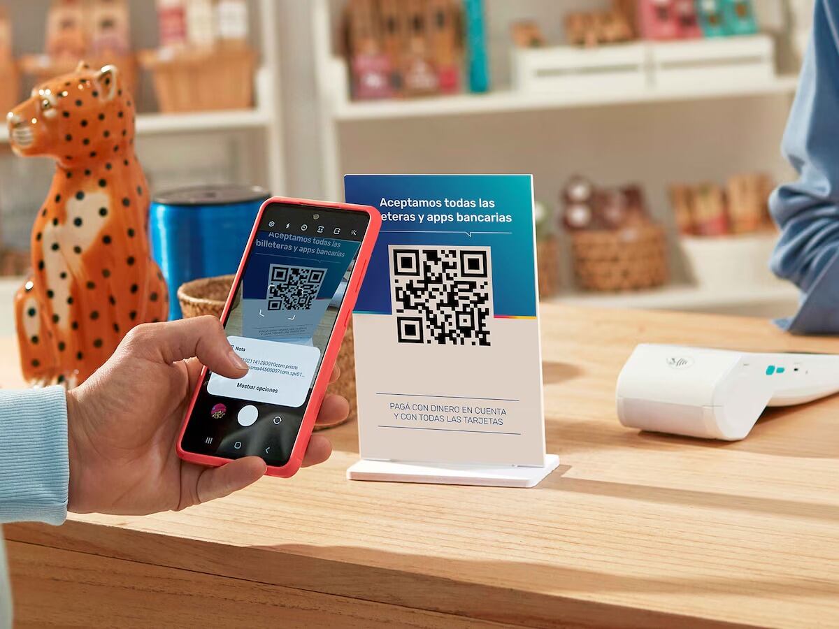 Alerta QR: cómo funciona la nueva estafa virtual que vacía tu cuenta bancaria en segundos