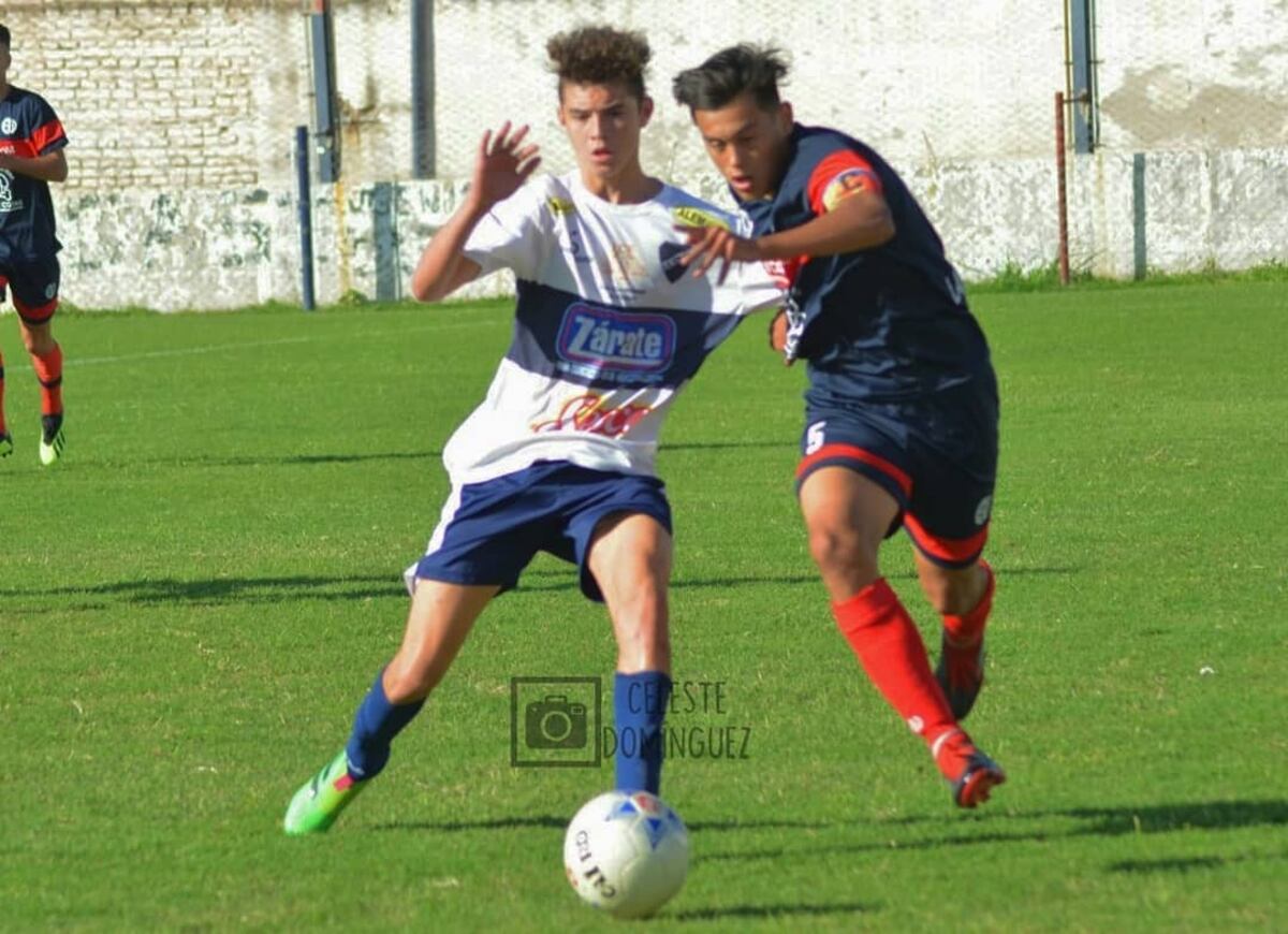 Joaquín Panichelli, en sus inicios en Racing de Córdoba y Atalaya. (Celeste Domínguez).