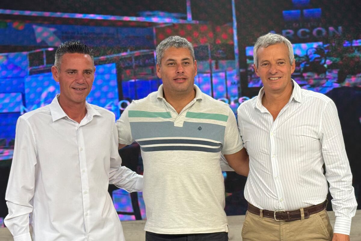 Christian Martin (Polo 52), junto a Diego Las Heras (La Voz) y Fernando Palacios (Polígono Córdoba).