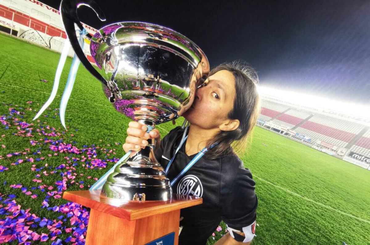 Eliana Medina, referente de San Lorenzo en el fútbol femenino (Prensa San Lorenzo)