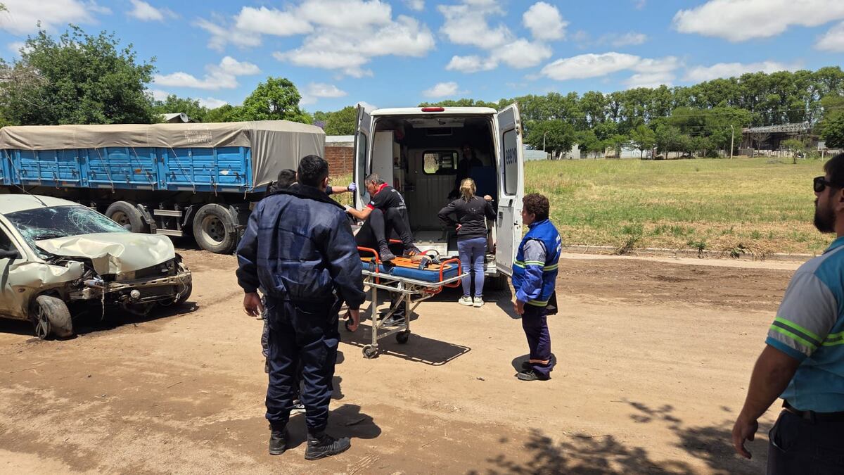 Grave episodio vial en Colonia Caroya. (La Voz)