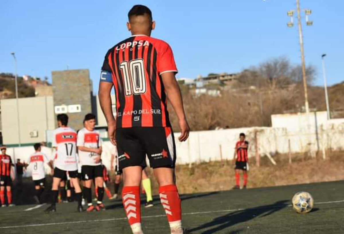 A los 33 años, Diego “Ficha” Reartes es un jugador experimentado y símbolo de Los Andes, en la Primera B de la LCF. (Gentileza Prensa Club Los Andes).