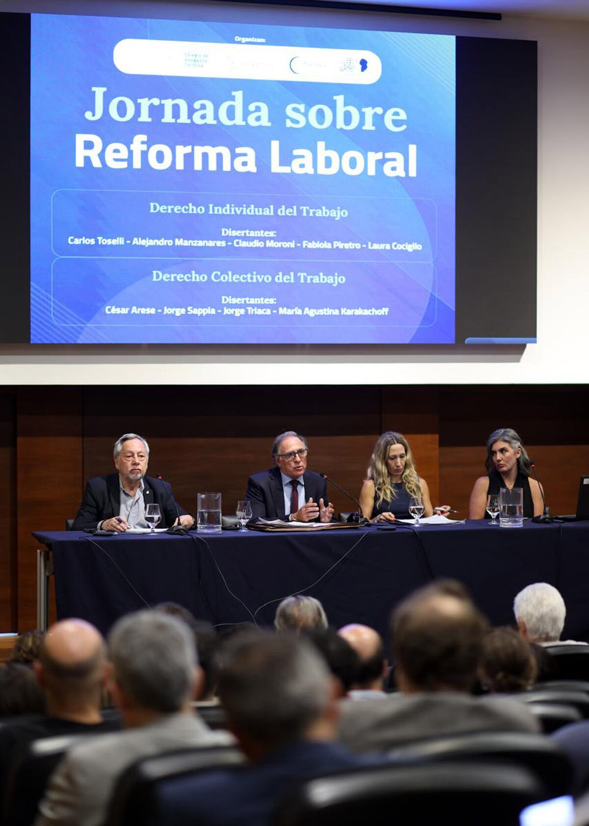 Debate sobre la reforma laboral. (La Voz)